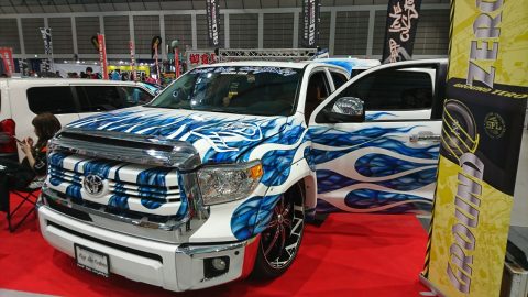 TOYOTA TUNDRA トヨタ　タンドラ　逆車　リフトアップ　ローダウン　北米車　USトヨタ　カスタム　カッコいい車　音響　ピンストライプ　エアブラシ (5)